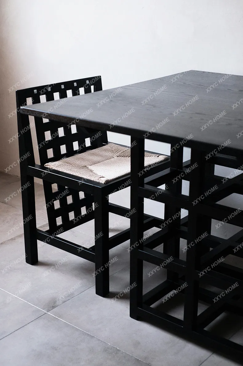 The living room is simple and modern, solid wood table, medieval practical square table, home dining table