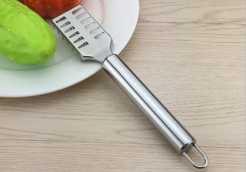 

Kitchen Cleaning Fish Skin Stainless Steel Fish Scales Brush Remover Cleaner Descaler Skinner Scaler Seafood Picks OK 0950