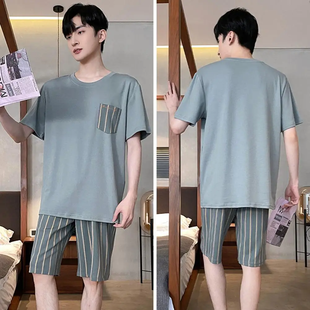 Printing Sleepwear Set Men's Summer Loungewear Set with O-neck Short Sleeve T-shirt Elastic Waist Wide Leg Shorts for Relaxing