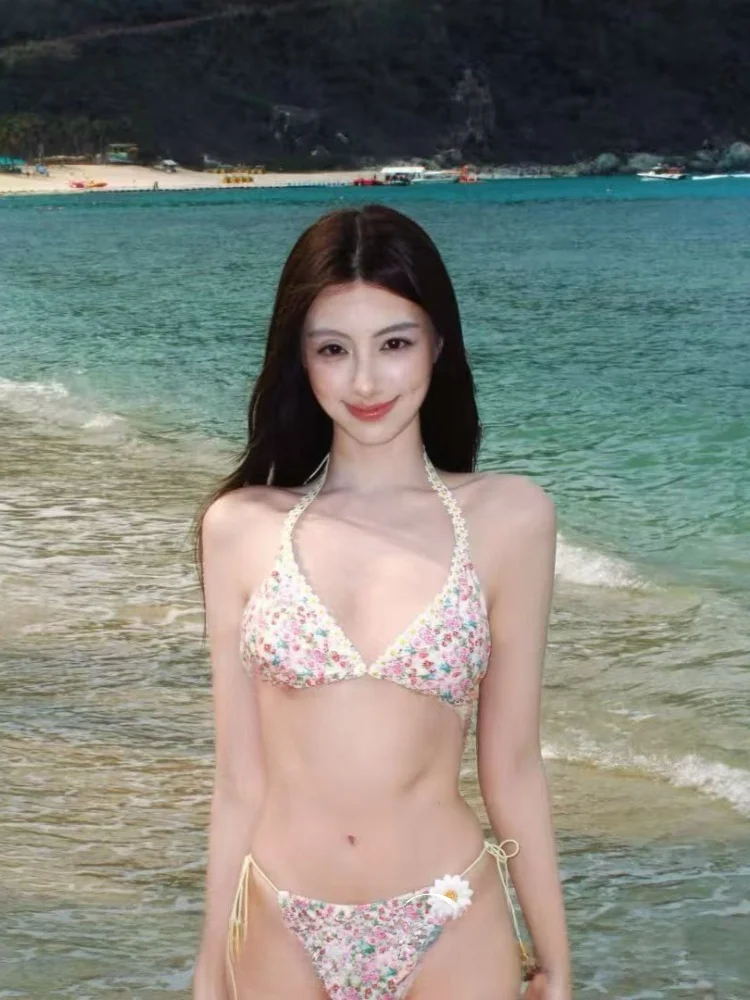 

Sweet Girl Bikini Two-Piece Set Pure Desire Style Beach Vacation Swimwear Thermal Spring Ocean Side Holiday Swimming Costume