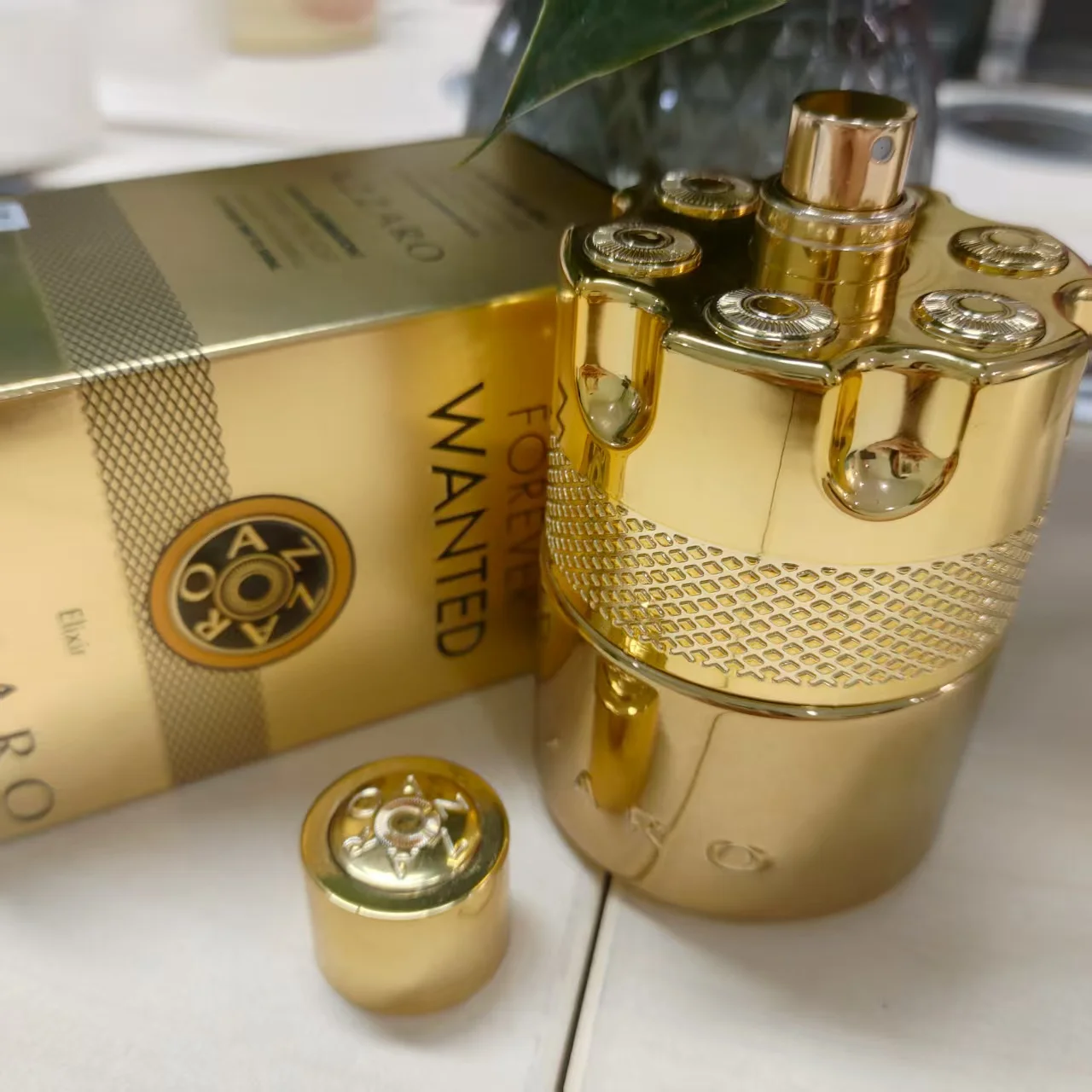 Azzaro es el spray de perfume dorado más popular, potente perfume para hombres en spray, fragancia duradera, atmósfera sencilla