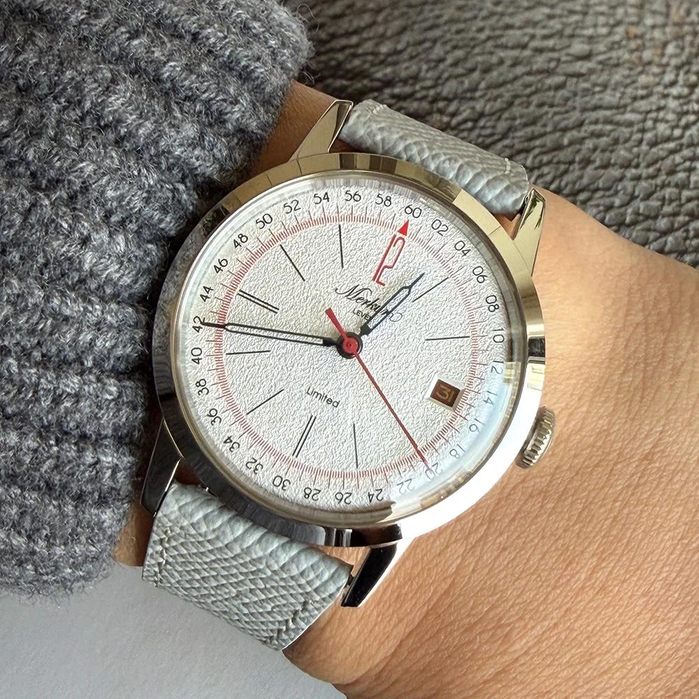 Merkur Red 12 A thinner Case 50m Skin Diver Watch Calendar Vintage Mechanical Hand Watch 38mm Relogio Masculino view 2
