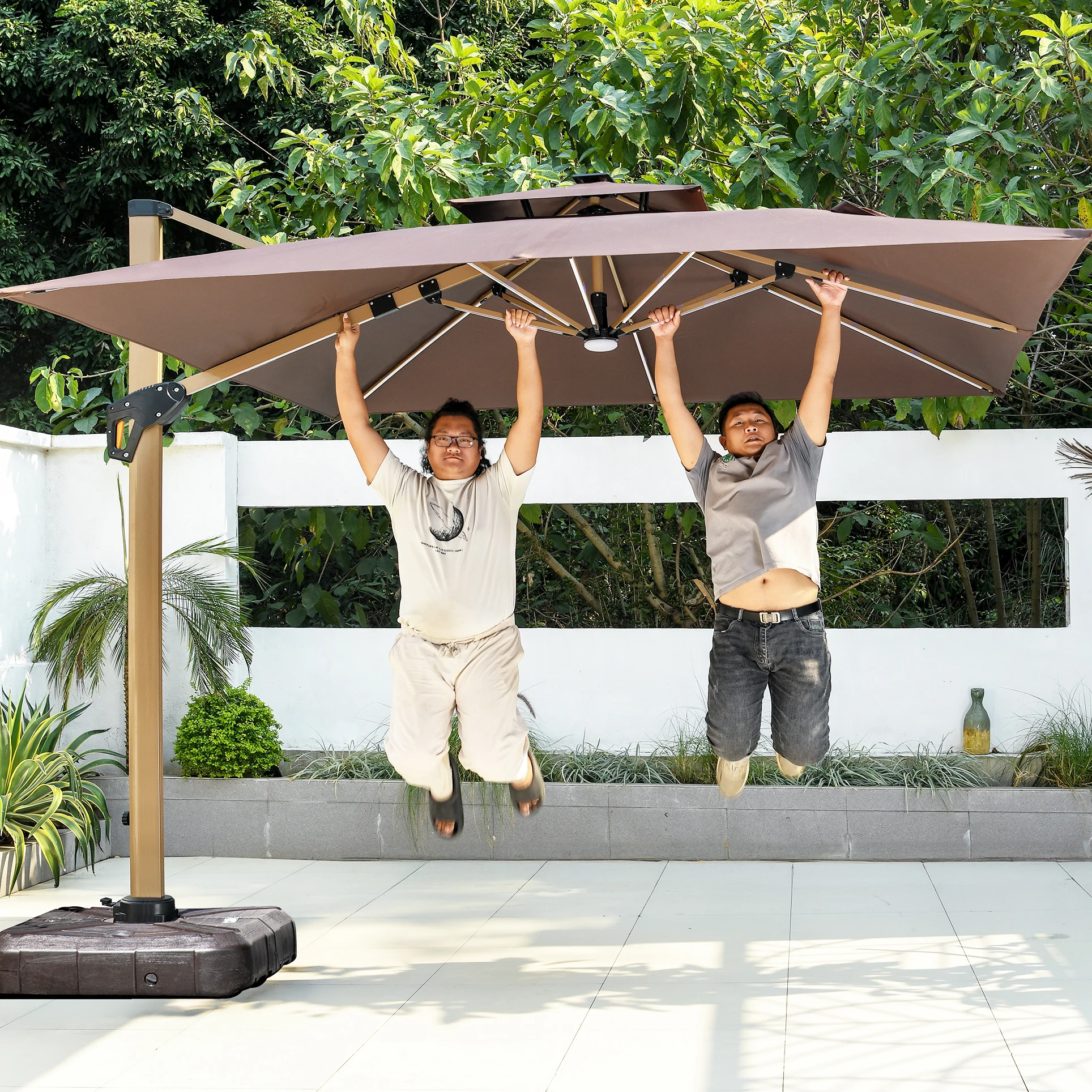 

Garden Teak UV-resistant Umbrella Outdoor Sun-resistant Sturdy Umbrella with Base for Hotels Villas Courtyards Parks