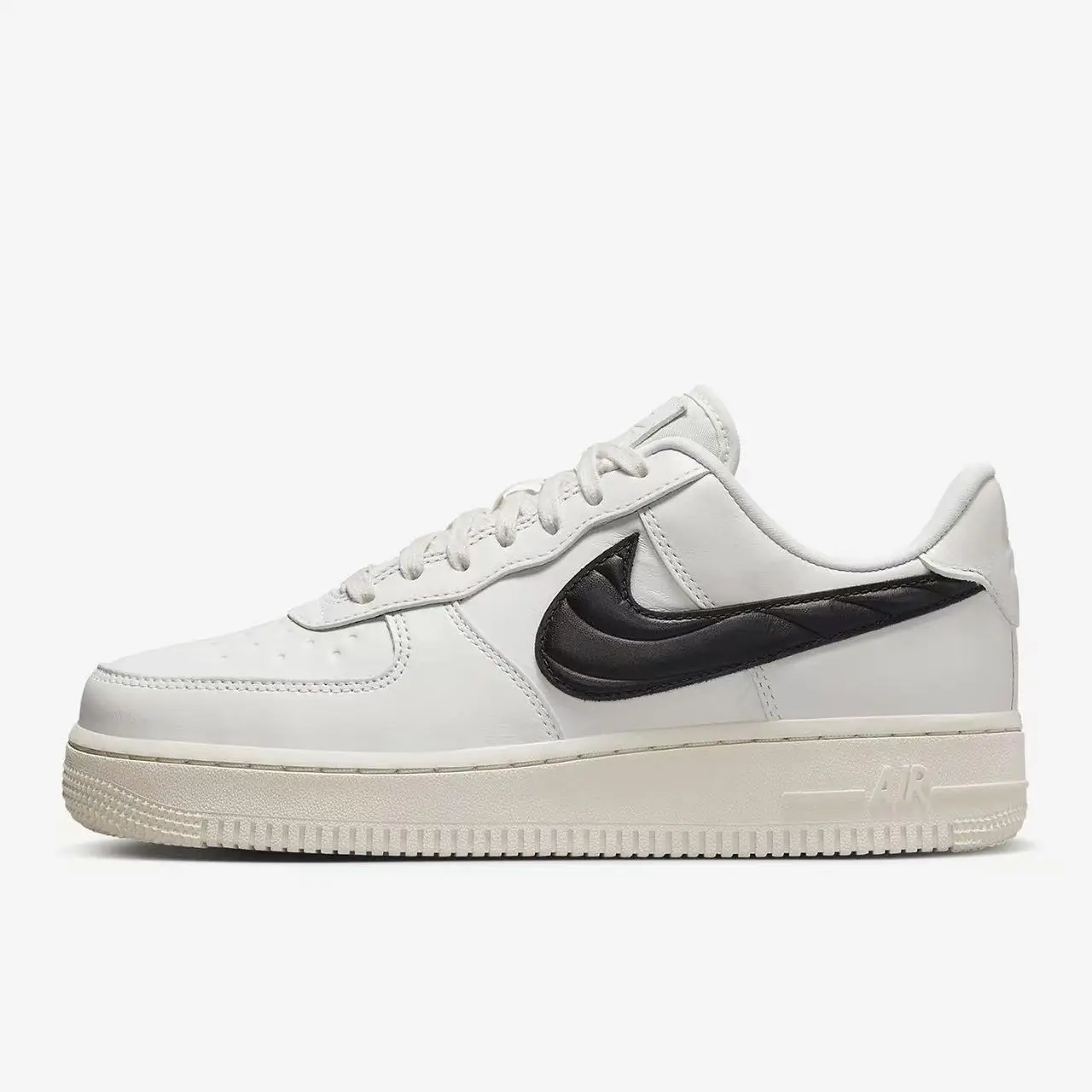 Nike Air Force 1 Low 'Water Resistant Upper' Trendy and Comfortable Low-Top Sneakers for Women White/Black FV1182-001