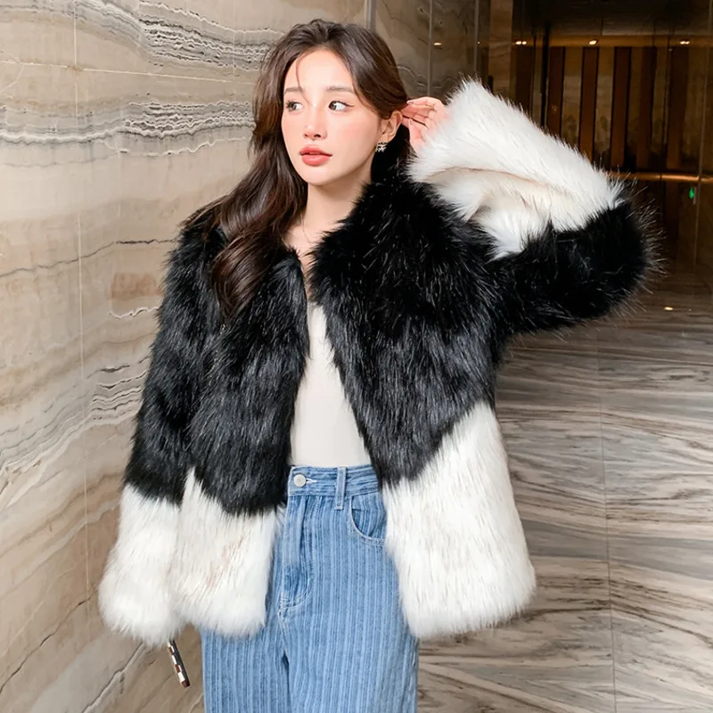 [EWQ] Korean Faux Fur Coat Contrast Colors Design Women Winter Luxury Flully Furry Fur Female High Street Overcoats 2024 16O3302