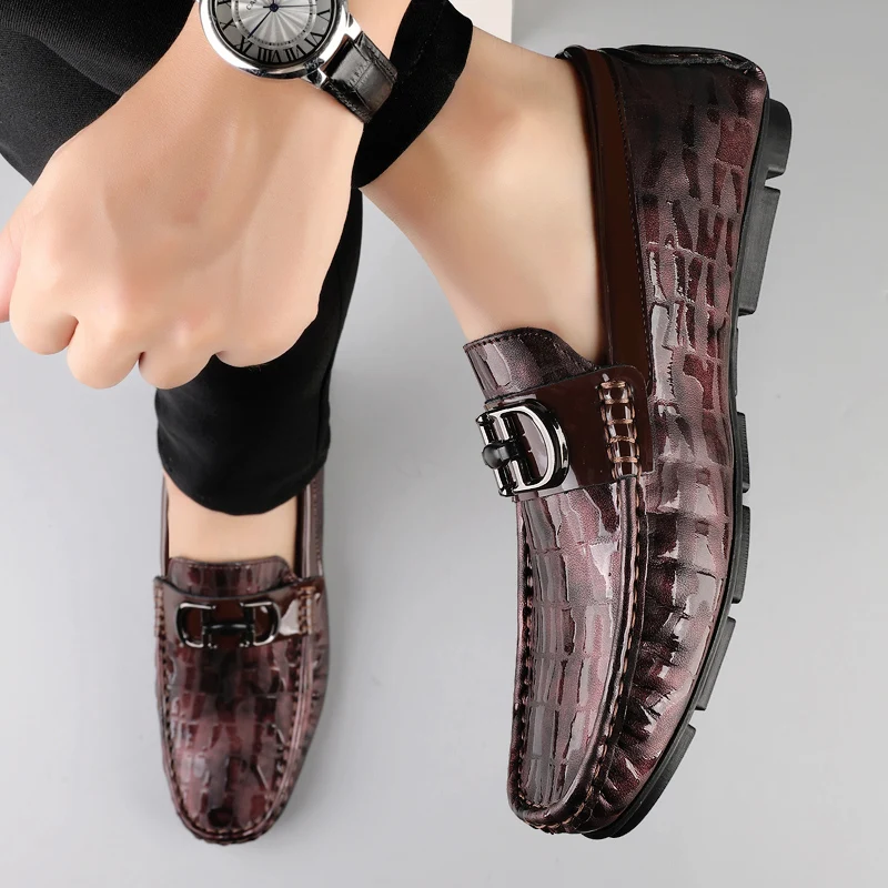 

High Quality Soft Comfortable Top Layer Cowhide Men's Travel Shoes Luxury Brand Urban Business Office Shoes Fashionable Loafers