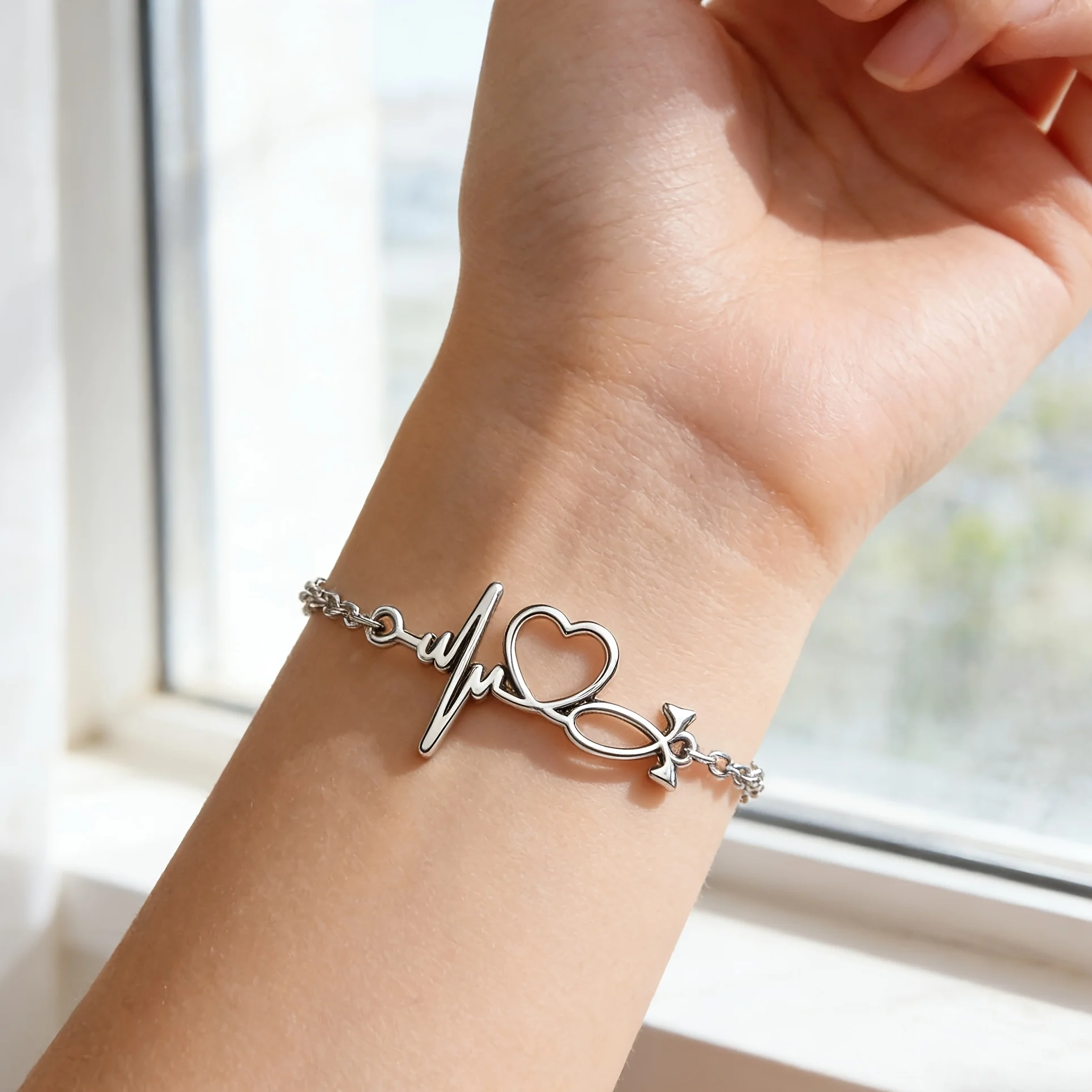 1 Valentine's Day simple wind ECG heartbeat fluctuations love distraction bracelet suitable for dating party Mother's Day gift wife fiancee girlfriend mother bracelet