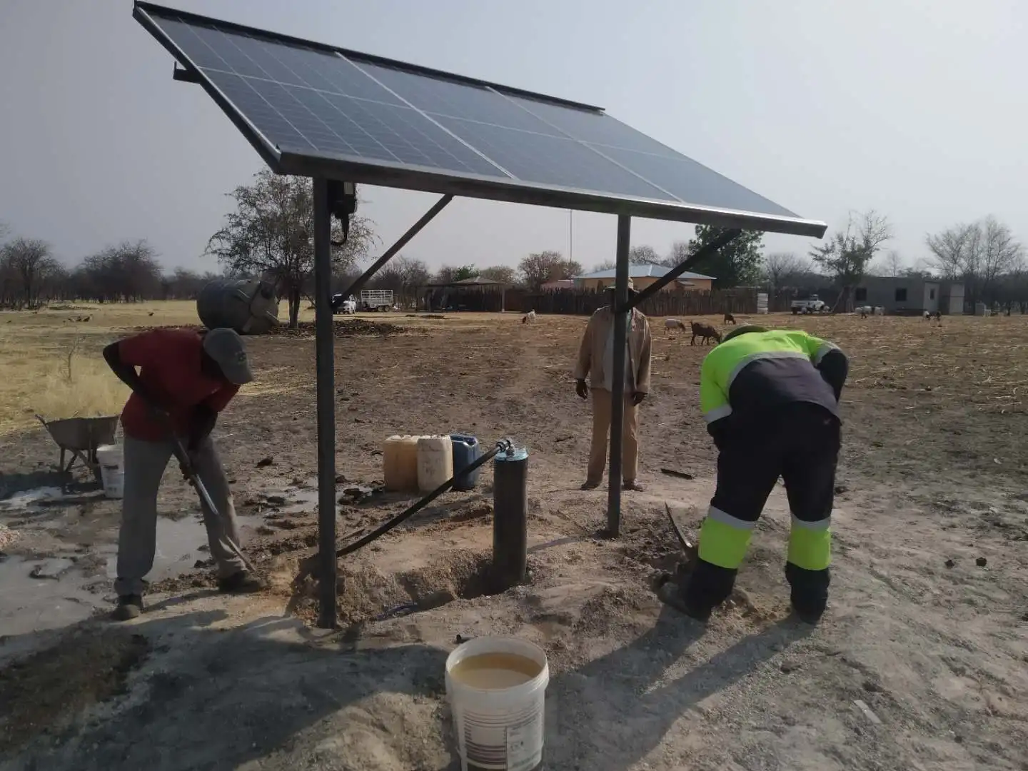 كفاءة عالية 750 واط تيار مستمر 72 فولت الفولاذ المقاوم للصدأ مضخة غاطسة بالطاقة الشمسية للري إمدادات المياه الضغط العالي