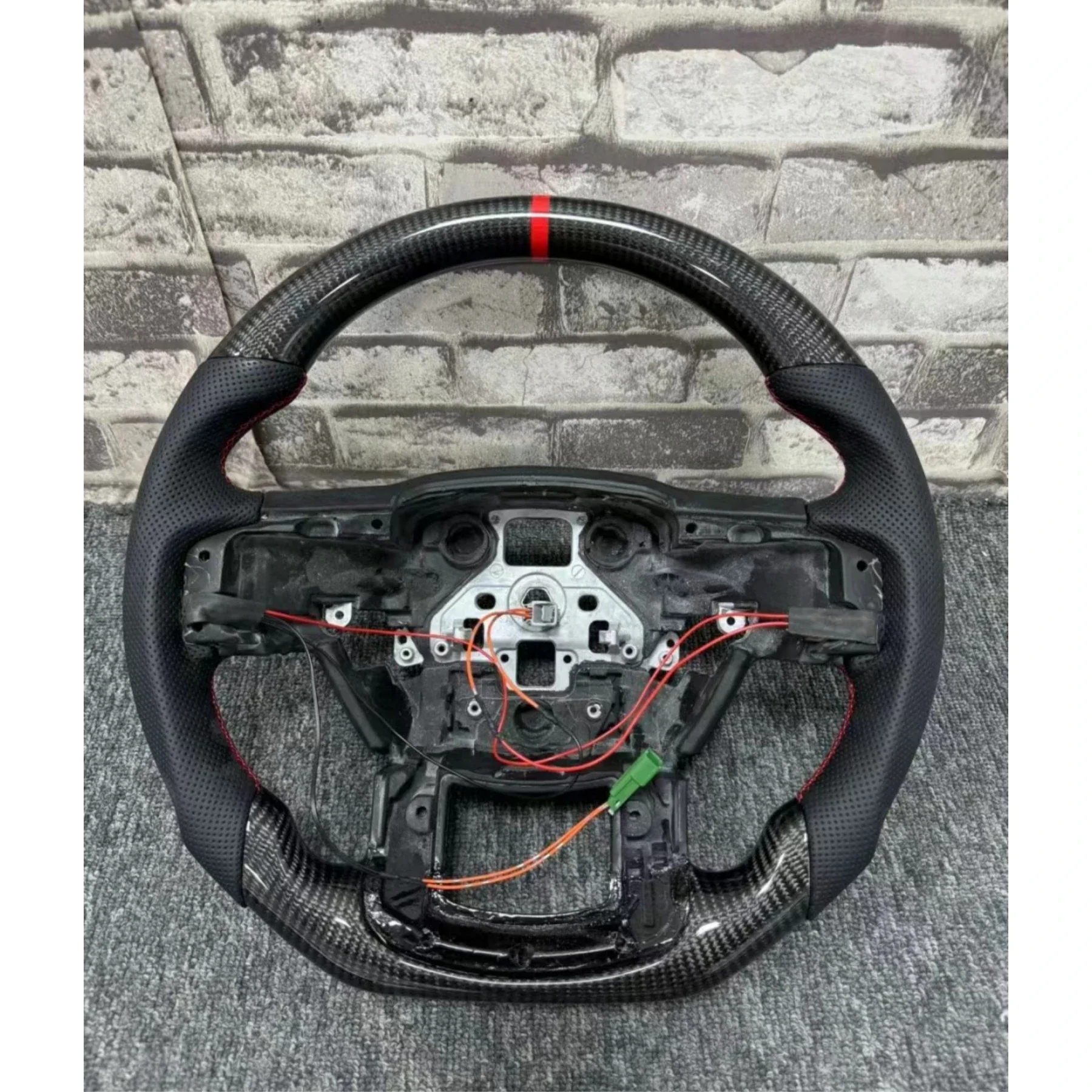 Hot Selling Custom Heated Steering Wheel for Ford Raptor F150 Carbon Fiber Steering Wheel