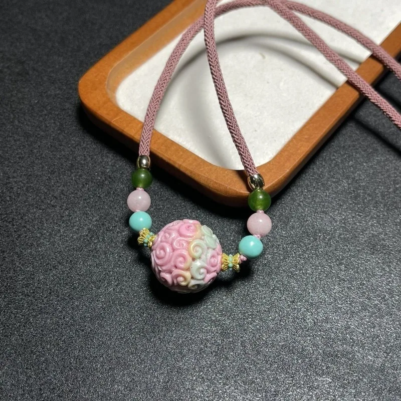 

New Colorful Yanyuan Agate Paper Bead Clavicle Necklace