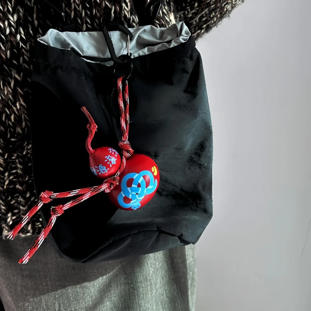 

Creative jewelry gift world peace pendant men and women gift bag hanging cute gourd pendant earth keychain school bag pendant