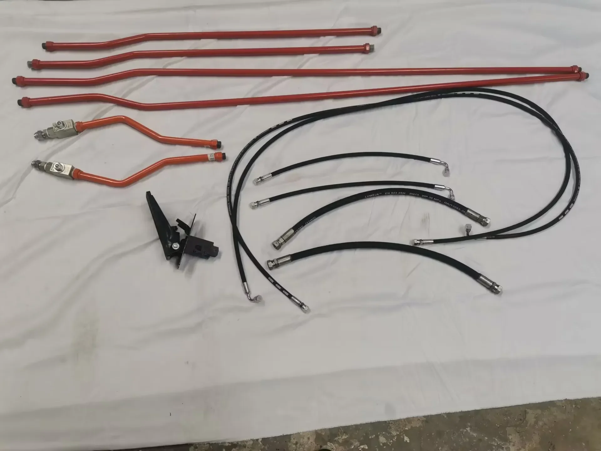 2026 سعر المصنع الحصري حفارة خط أنابيب الزيت الهيدروليكي عدة قواطع هيدروليكية المطرقة الأنابيب عدة حفارة الأنابيب عدة خط أنابيب f #3