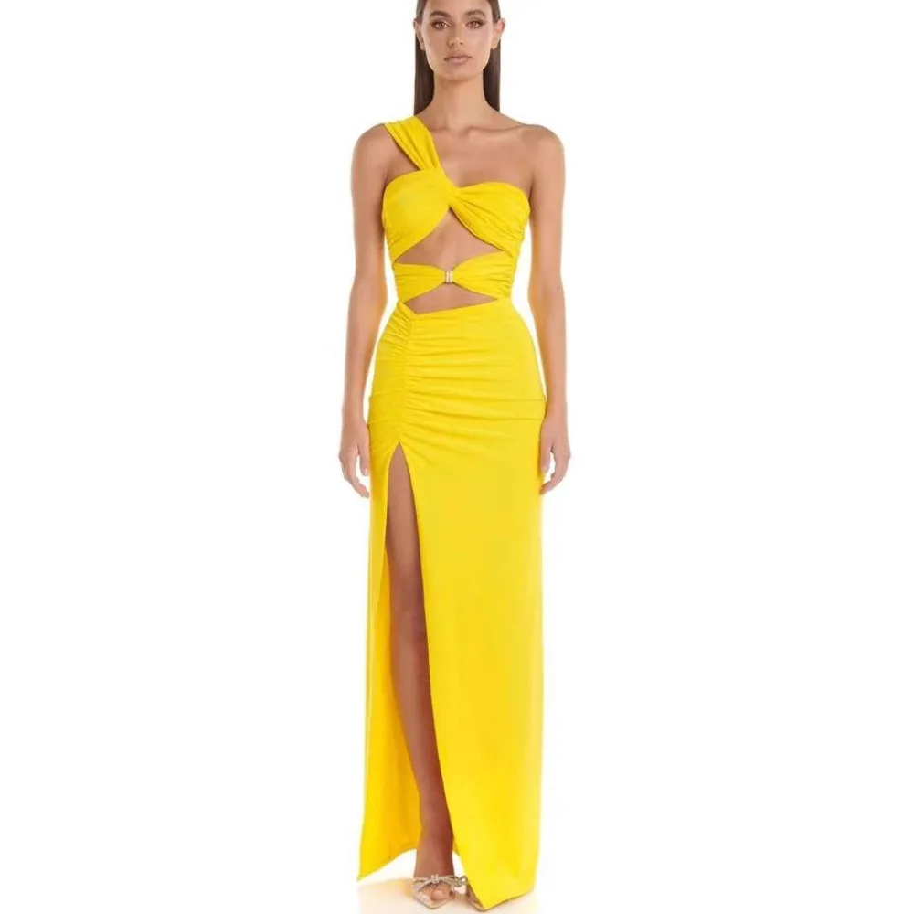 nuevo-vestido-largo-amarillo-con-hombros-caidos-y-abertura-lateral-estilo-sexy-y-atrevido-para-mujer-vestido-de-verano-2026