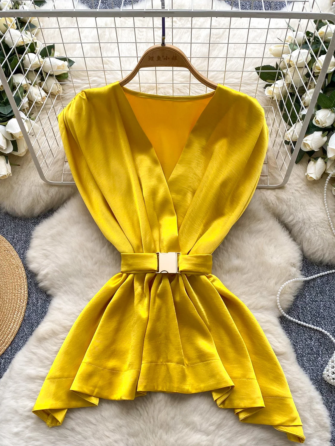 

Women Summer V Neck Sleeveless Chiffon Blouse Tie Waist Pleated Satin Shirt