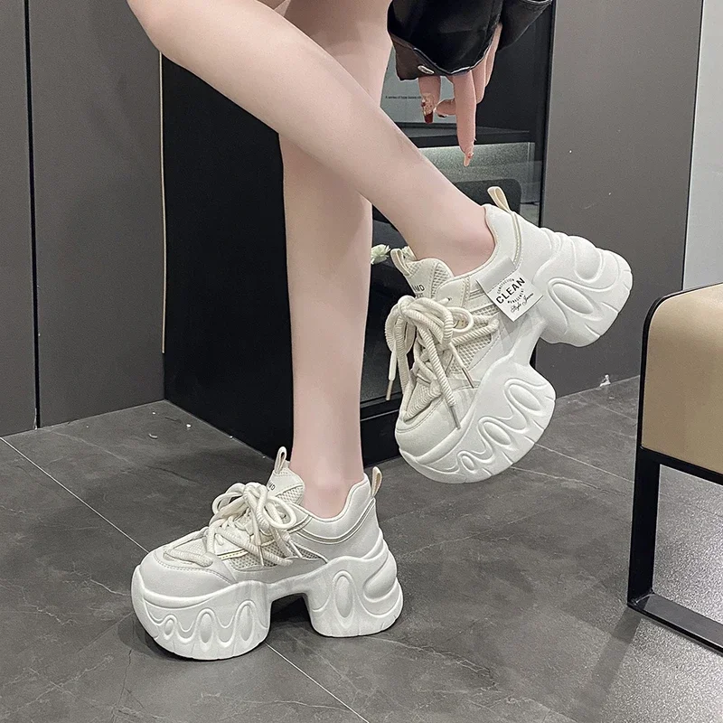 Jesień Wiosna Chunky Sneakers Women Lace Up Platform Sports Shoes Woman Goth Thick Bottom High Heels Female 8CM Wedges Sneakers