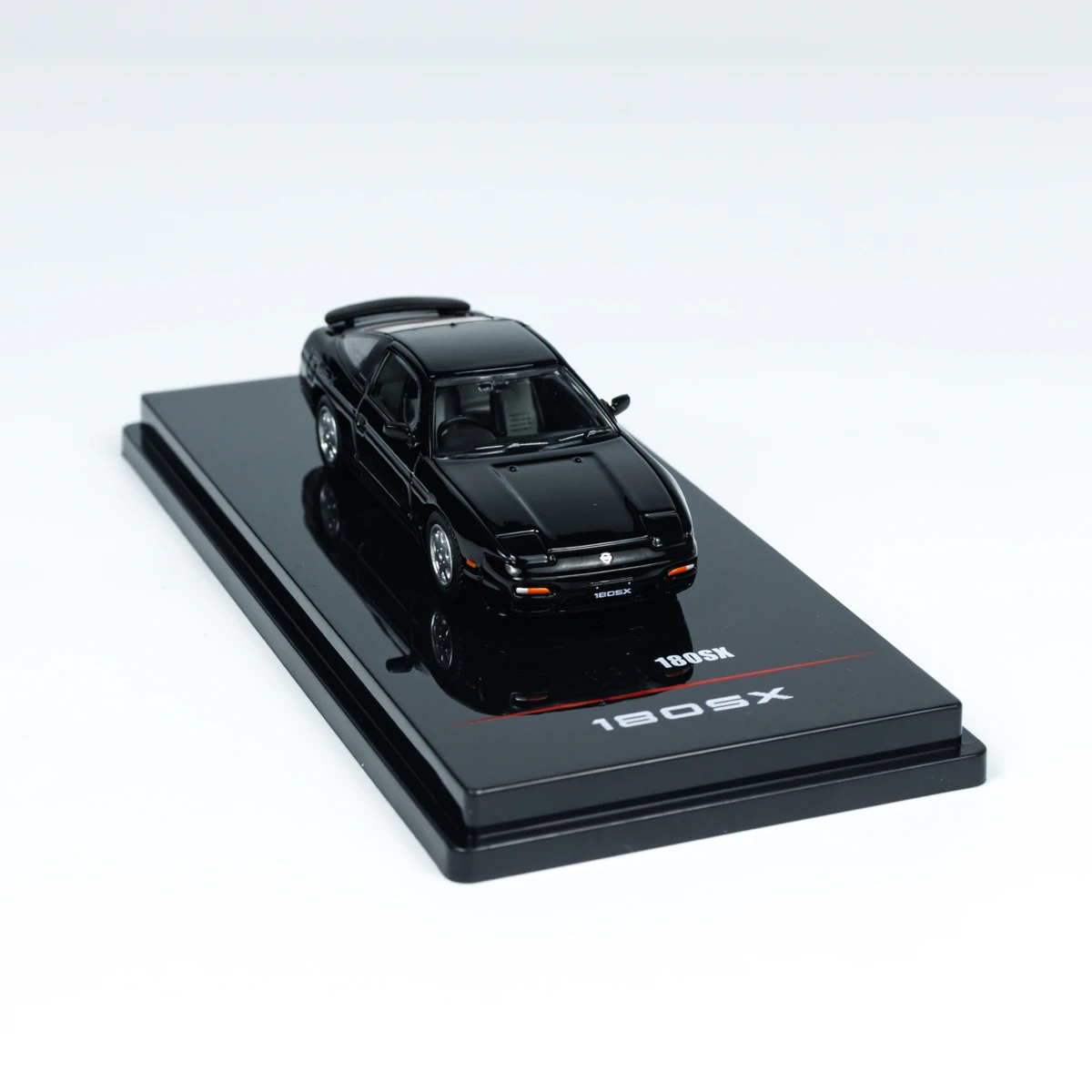 INNO 1:64 180SX Schwarzes Modellauto