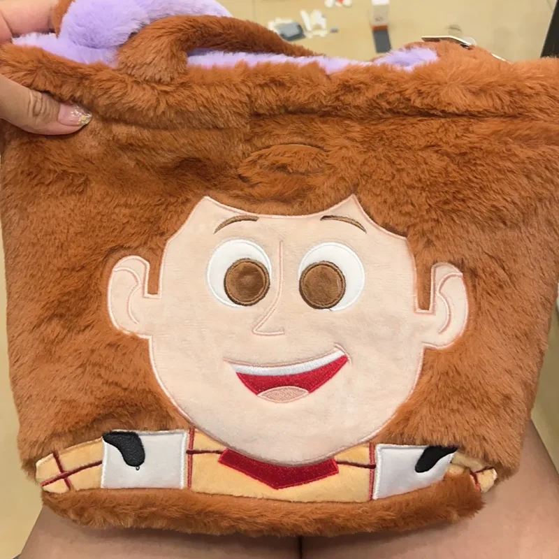 حقيبة ظهر كاواي ديزني توي ستوري وودي من القطيفة على شكل طنانة خفيفة لطيفة على الوجهين من سلسلة أنيمي حقيبة كتف حقيبة قطيفة هدية عيد ميلاد