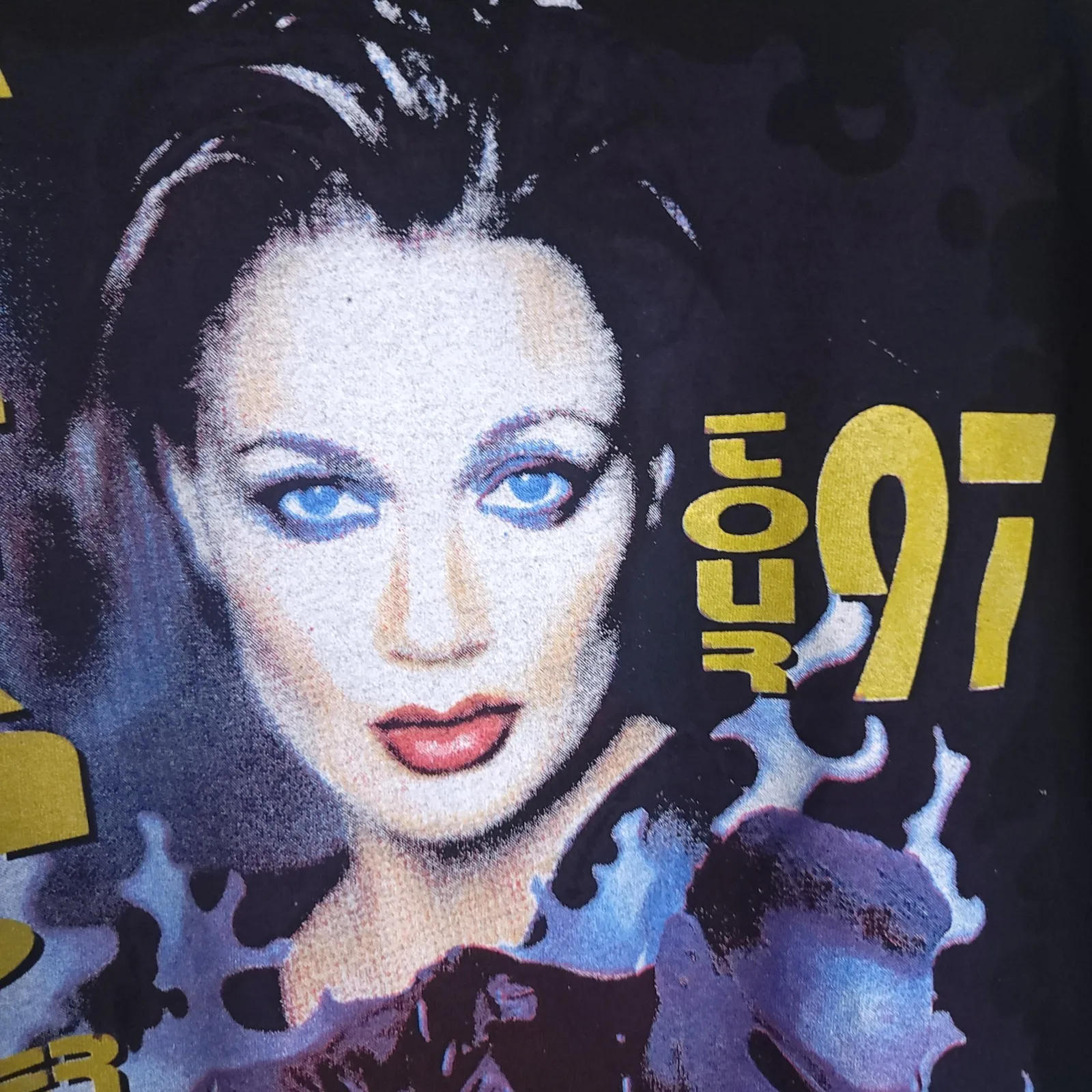 خمر فانيسا ويليامز لوثر فاندروس جولة الحفل 90s R و B الراب المحملة 1997 جولة سوداء قميص جرافيك المحملة روك باند للجنسين #2