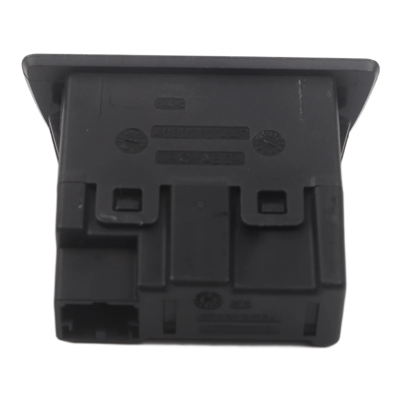 2G6035718 Charging Interfaces OEM Compatibility Practical And Reliable Black Plastic Material Usb Charging Interface For Golf
