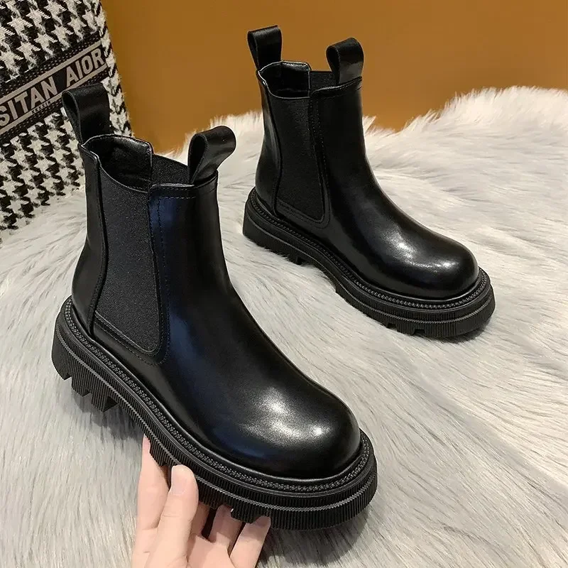 Autumn Winter Chelsea Boots Women 2022 Platform Brown Black Beige White Ankle Boots For Women Fur Short Chunky Punk Gothic Shoes