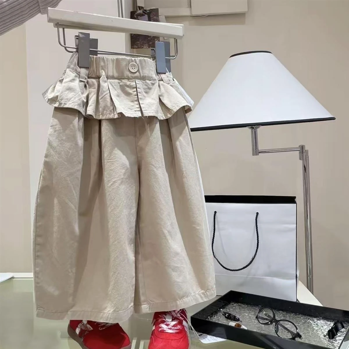 Korean Girls Diaper Cover Curved Pants Early Spring 2026 New Kids Sweet Ruffled Solid Solid Matching Pants