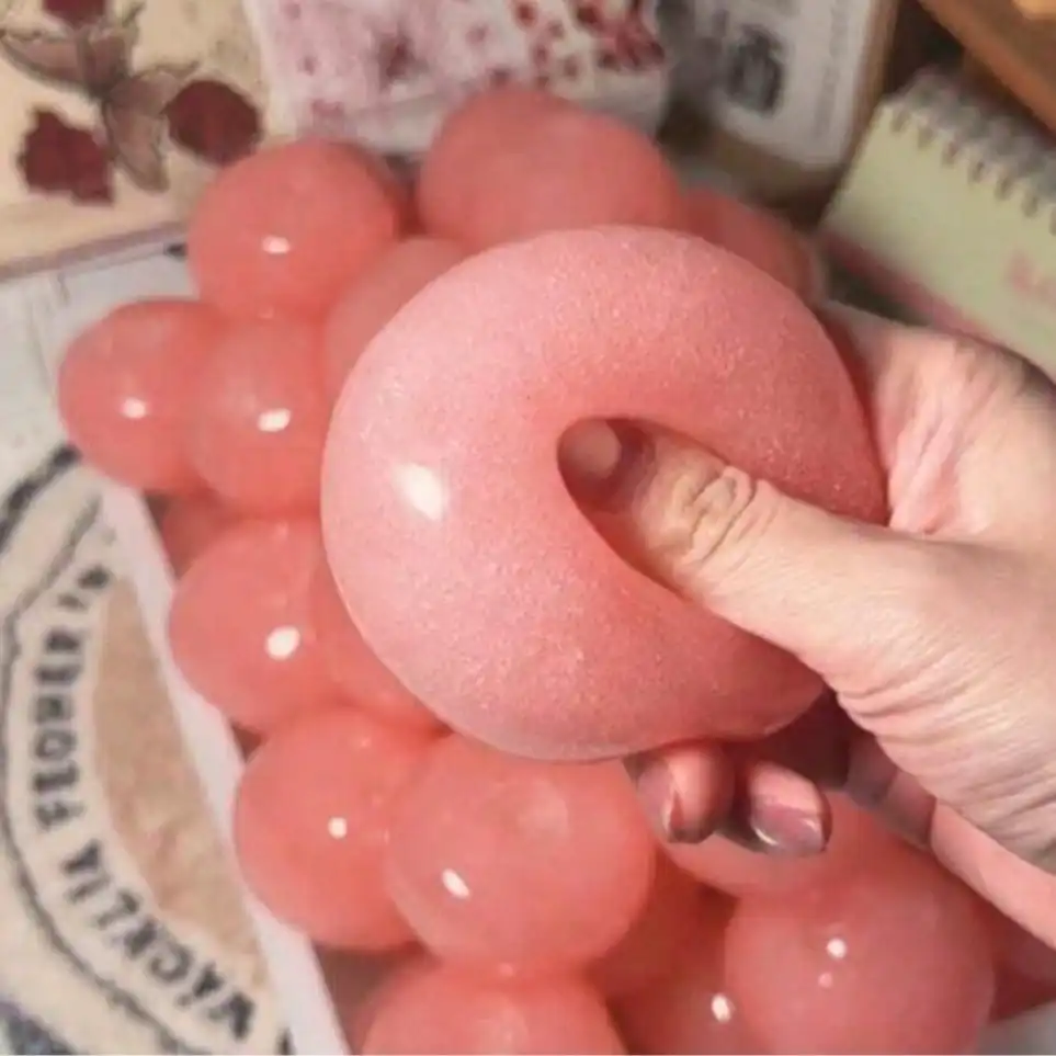 1pc Crystal Clear Peach Squishy Stress Relief Toy, Peach Squishy Toy, Crystal Clear Squishy Toy, Jelly Texture Squishy Toy, Squishy Stress Relief Toy, Decompression Toy, Realistic Fruit Squishy Toy, Adult Stress Relief Toy, Squeeze Toy
