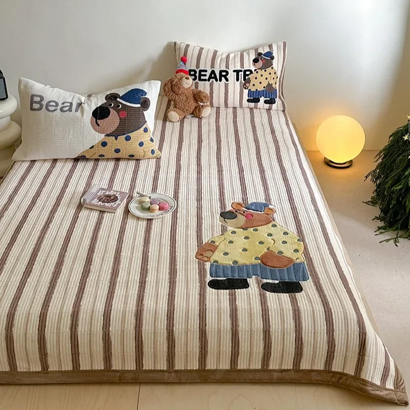 Cute Cartoon Applique Milk Velvet Quilt Bedspread Set 3PCS Plush Flannel Heat Comforter Cover for Girls Boys Winter Duvet Cover