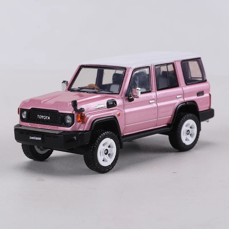 GCD 1:64 TOYOTA Land Cruiser LC76 Alloy Model Car
