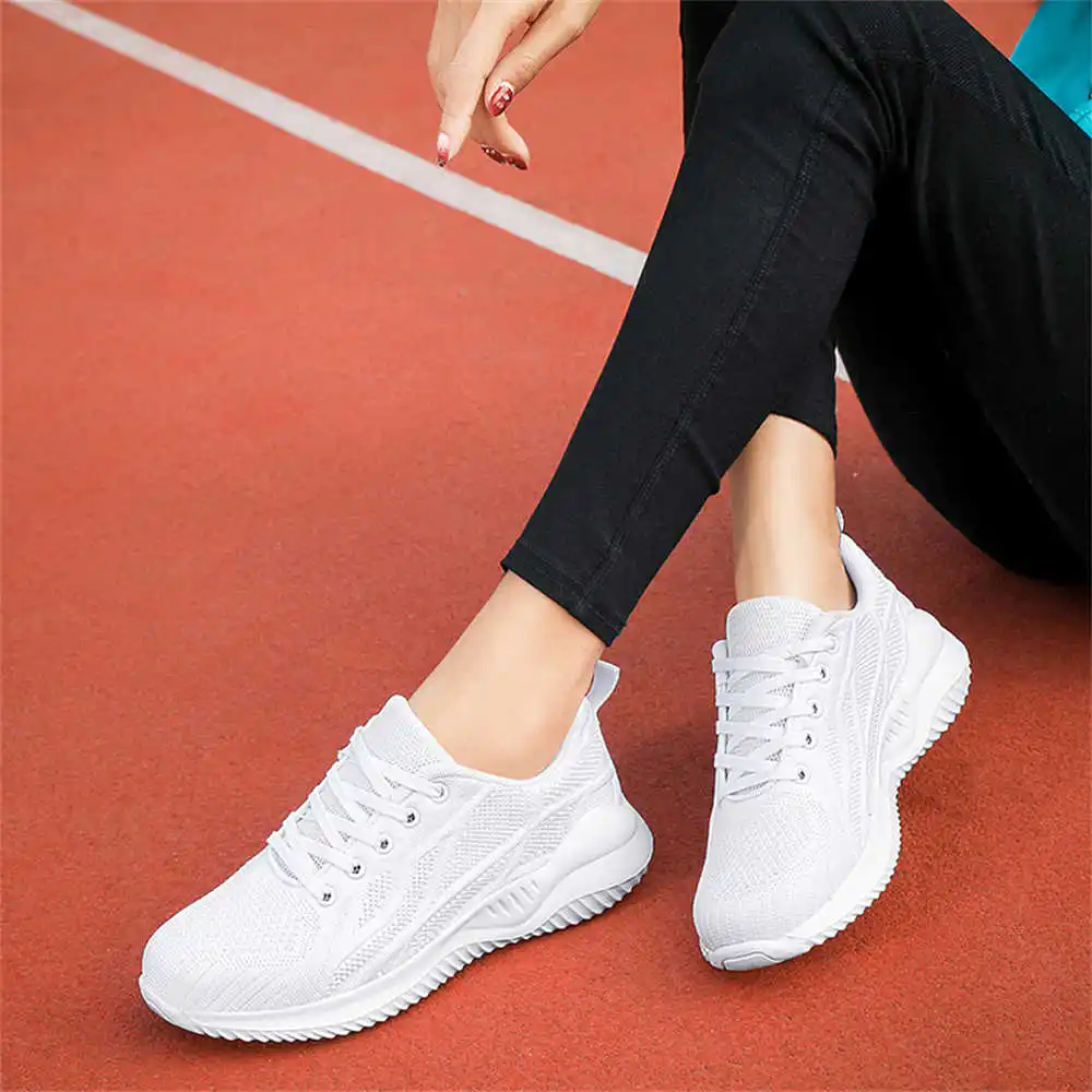 

Oversize Size 37 Fuchsia Boots Walking Woman Shoes Luxury Designers Sneakers For Sports Women Newest Popular Goods