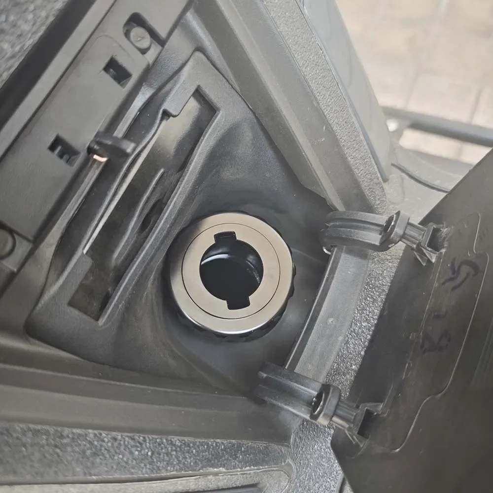 

Аксессуары для мотоциклов, новая комбинированная крышка заливной горловины бака в сборе, алюминиевый быстросъемный механизм с ЧПУ для VOGE SR3 SR 3 250