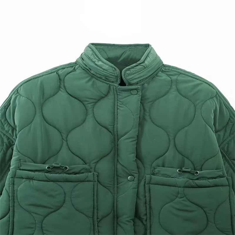 Женский стеганый пуховик зеленого и черного цвета — воротник-стойка, большие карманы, свободное повседневное зимнее пальто, подходит для повседневной носки