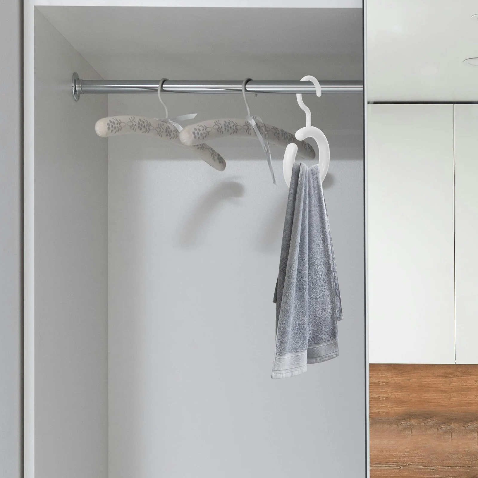 

10pcs Scarf Belt Hanger Organizer Anti-Slip Plastic Round Storage Rack Closet Bedroom Multifunctional Universal Hook Display
