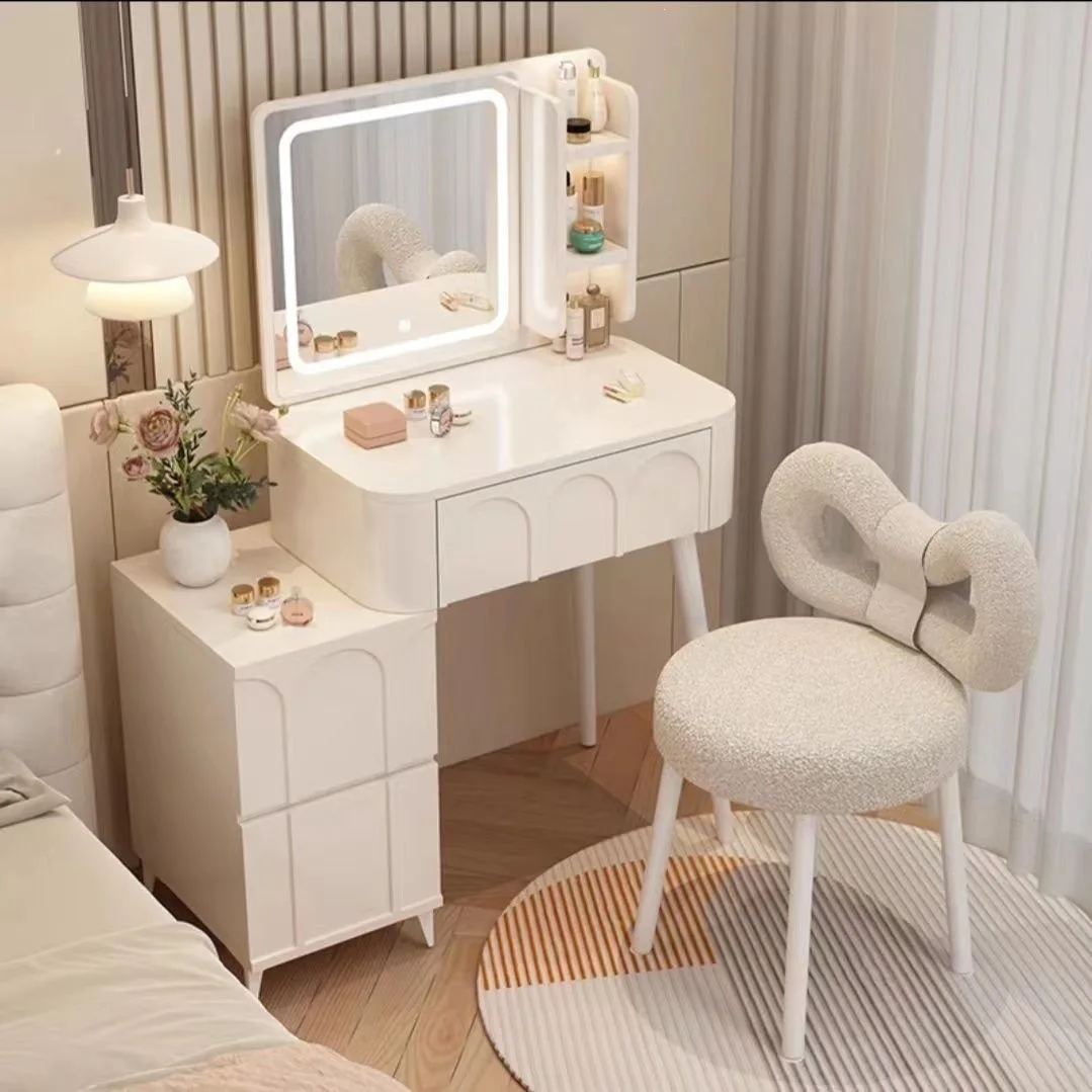 Vanity Bedroom, Vanity Mirror, Small Storage, Small Apartment, Desk, Chest of Drawers, Integrated Wood