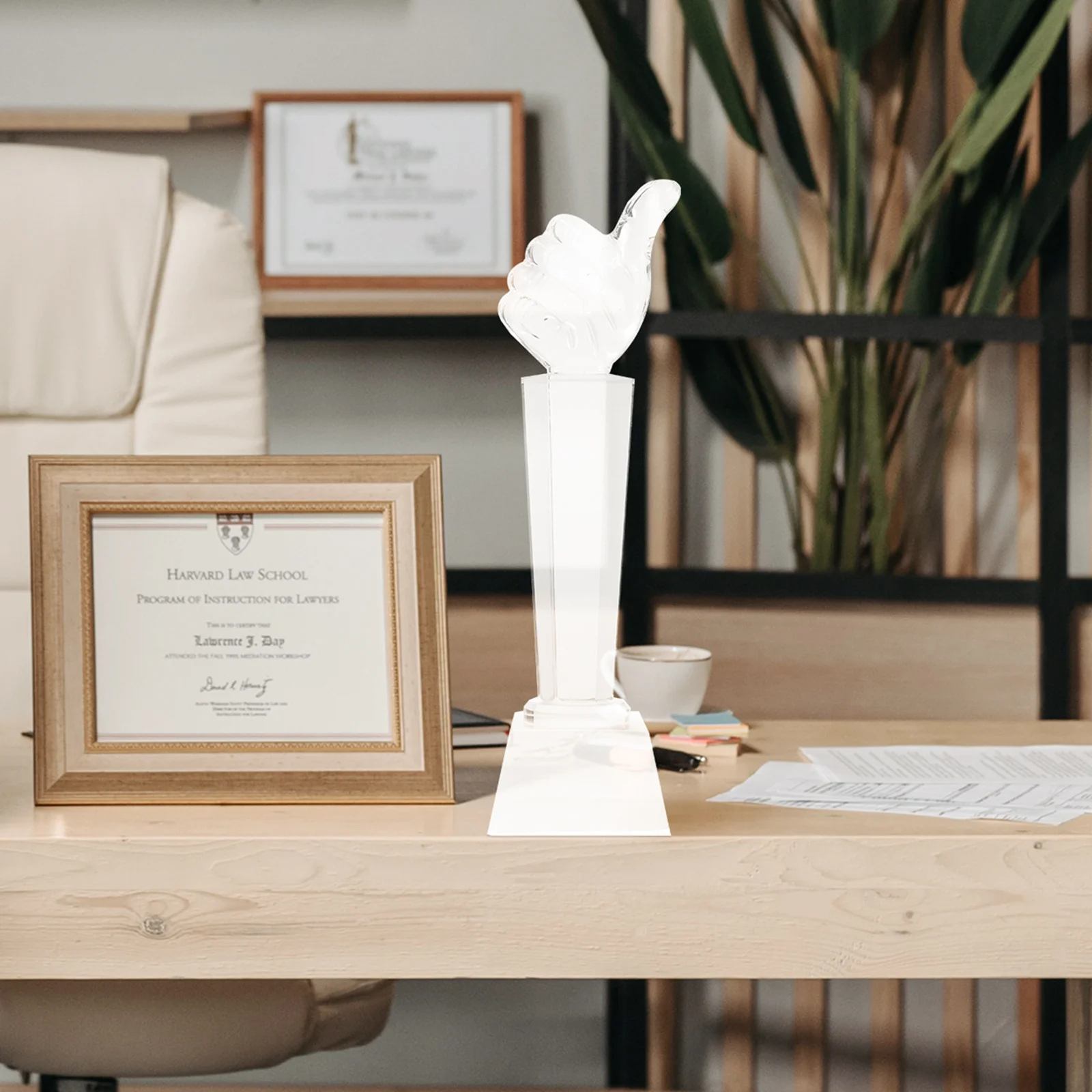 

Хрустальный трофей для большого пальца, белый легкий маленький декоративный детский приз, трофей для вечеринки, игровой приз, классные награды