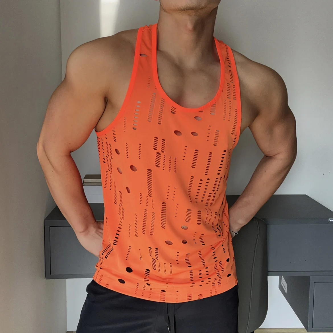 Fluorescent Sexy Kam Shoulder Perforated Hollow Tank Top with Thin Shoulder Straps Sleeveless Sports Fitness Muscle Men