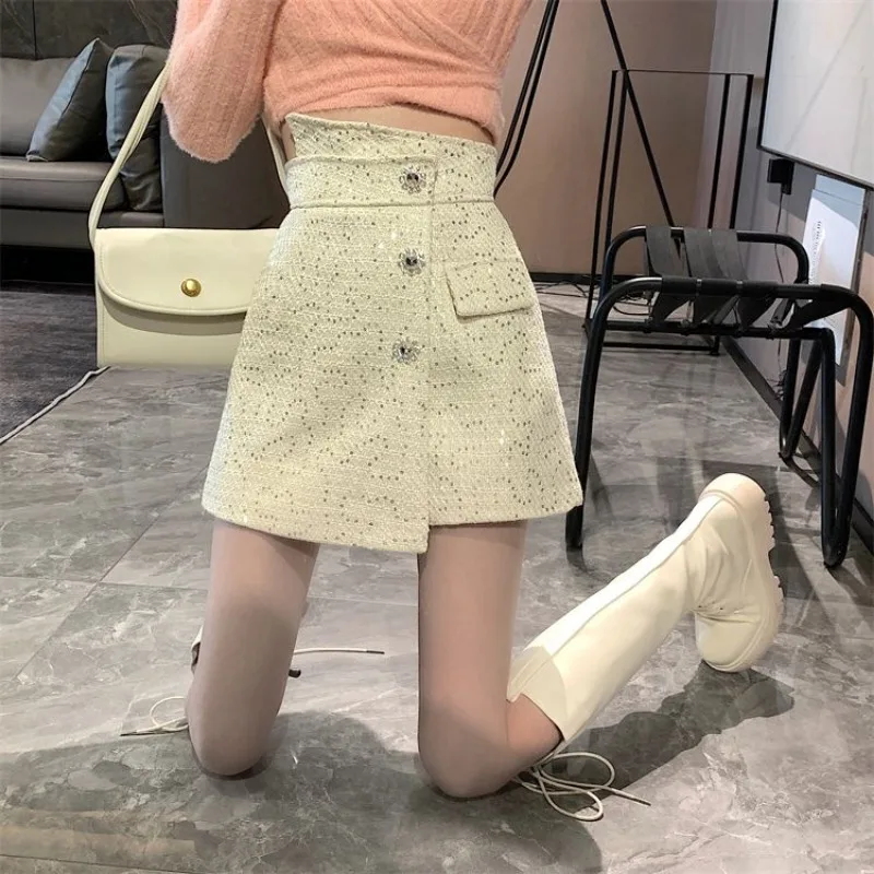 Matakawa Irregular Tweed Shorts Autumn Winter Lurex High Waist Korean Fashion Women Pants Elegant Sequins Pantalones Cortos