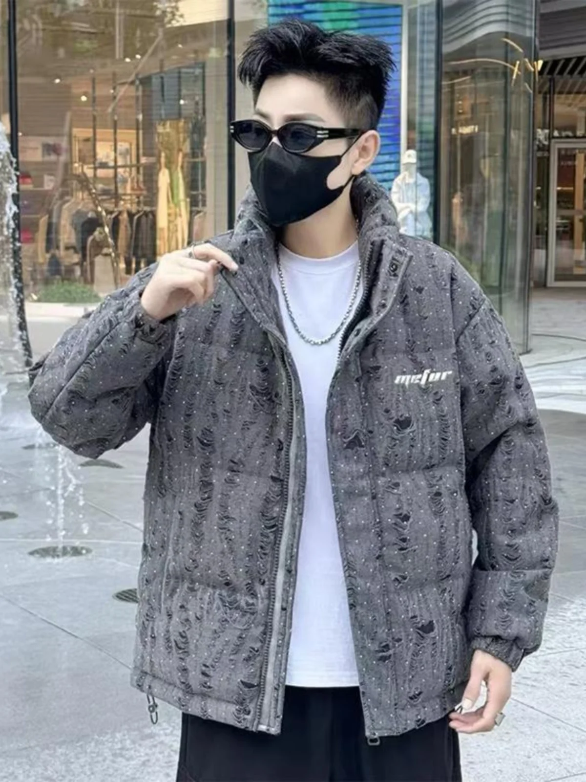 

Роскошная модная брендовая куртка с бриллиантовой инкрустацией и перфорацией, утепленная белым пухом, теплая зимняя верхняя одежда для мужчин и женщин