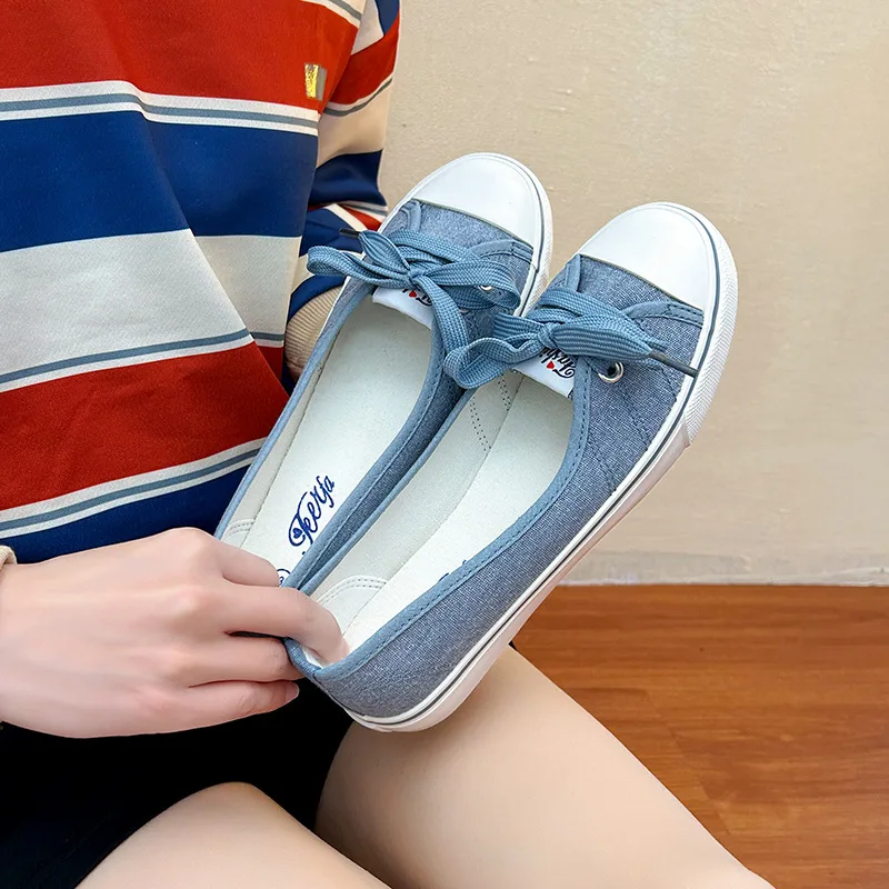 New 2024 Fashion High Quality Canvas Women Flat Shoes And Women's Spring Summer Shoes Women The Student Flat Casual Shoes