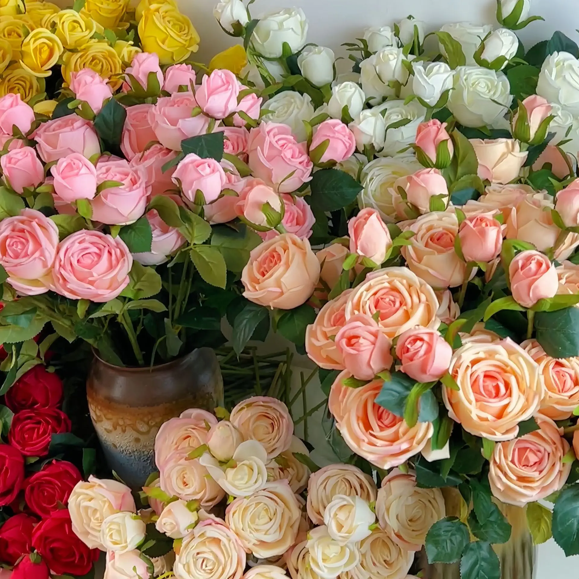 

5Pc Faux 3head Rose Branch Artificial Silk Flower for Home Room Decoration Roses Wedding Event Party Backdrop Flower Arrangement