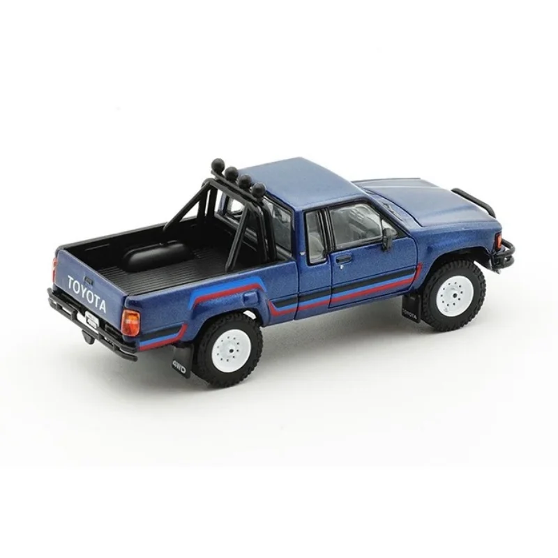 GCD 1/64 Hilux 4 Generation N50 SR5 Gun Grey Rice White alloy pickup model - in stock