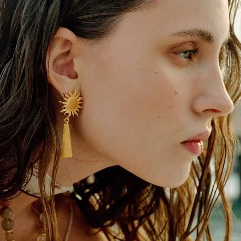 

2025 Spring - Summer New Arrival: Retro Sun - inspired Tassel Earrings for Vacation & Leisure - Drop - style Ear Jewelry M093