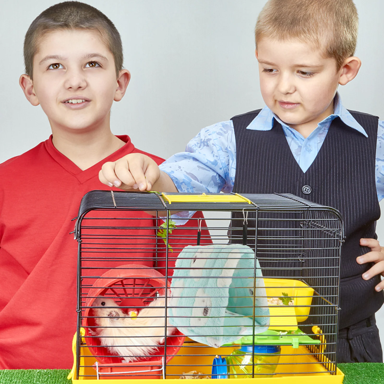 

Small Pet Sleeping Nest Warm Cotton Nest Hamster Hedgehog Squirrel Comfortable Resting Bed Cozy House for Winter Sleeping