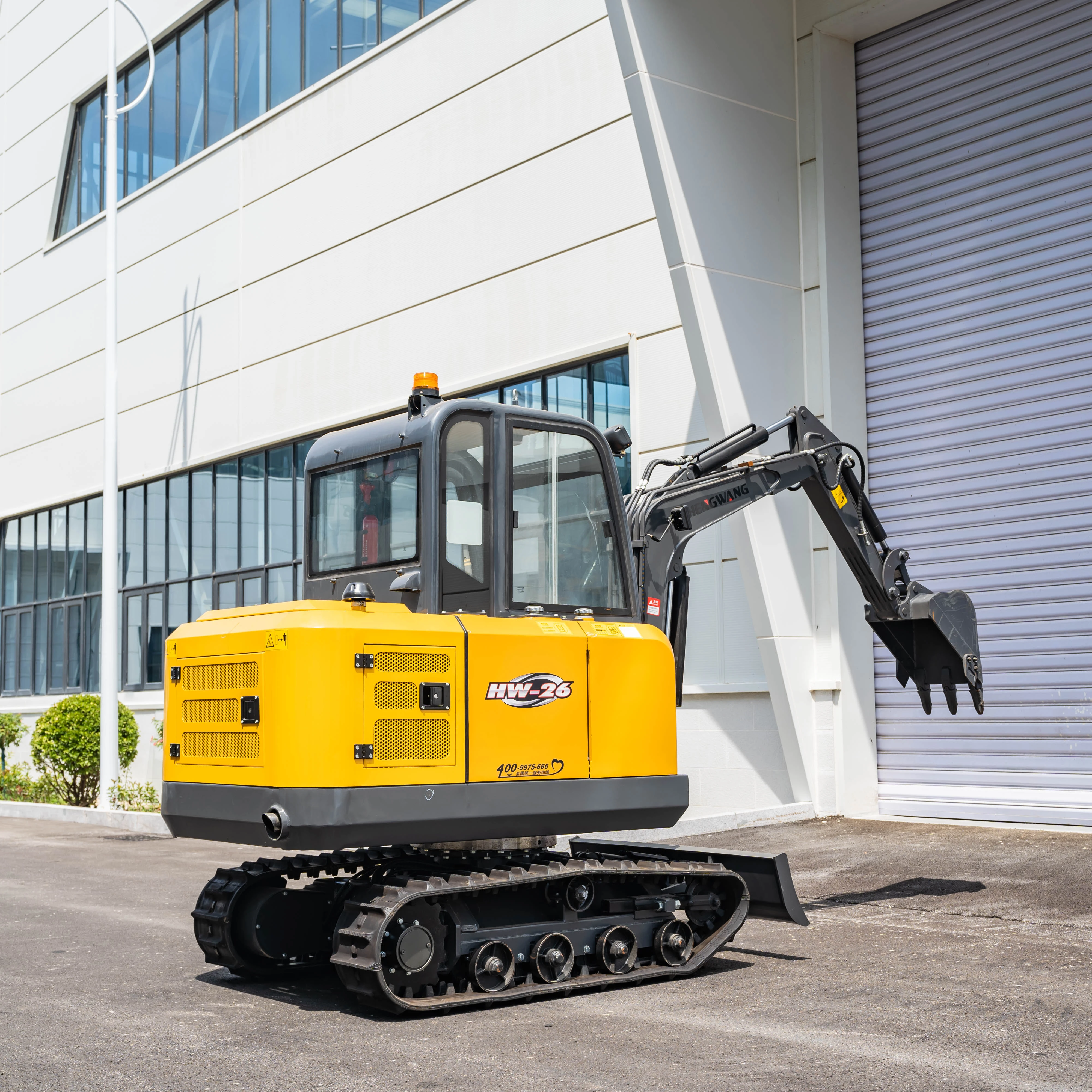 2.5t Hydraulic Diesel Engine Mini Excavator Crawler Excavator 2.5ton Mini Excavators Construction Machinery Euro5  Custom