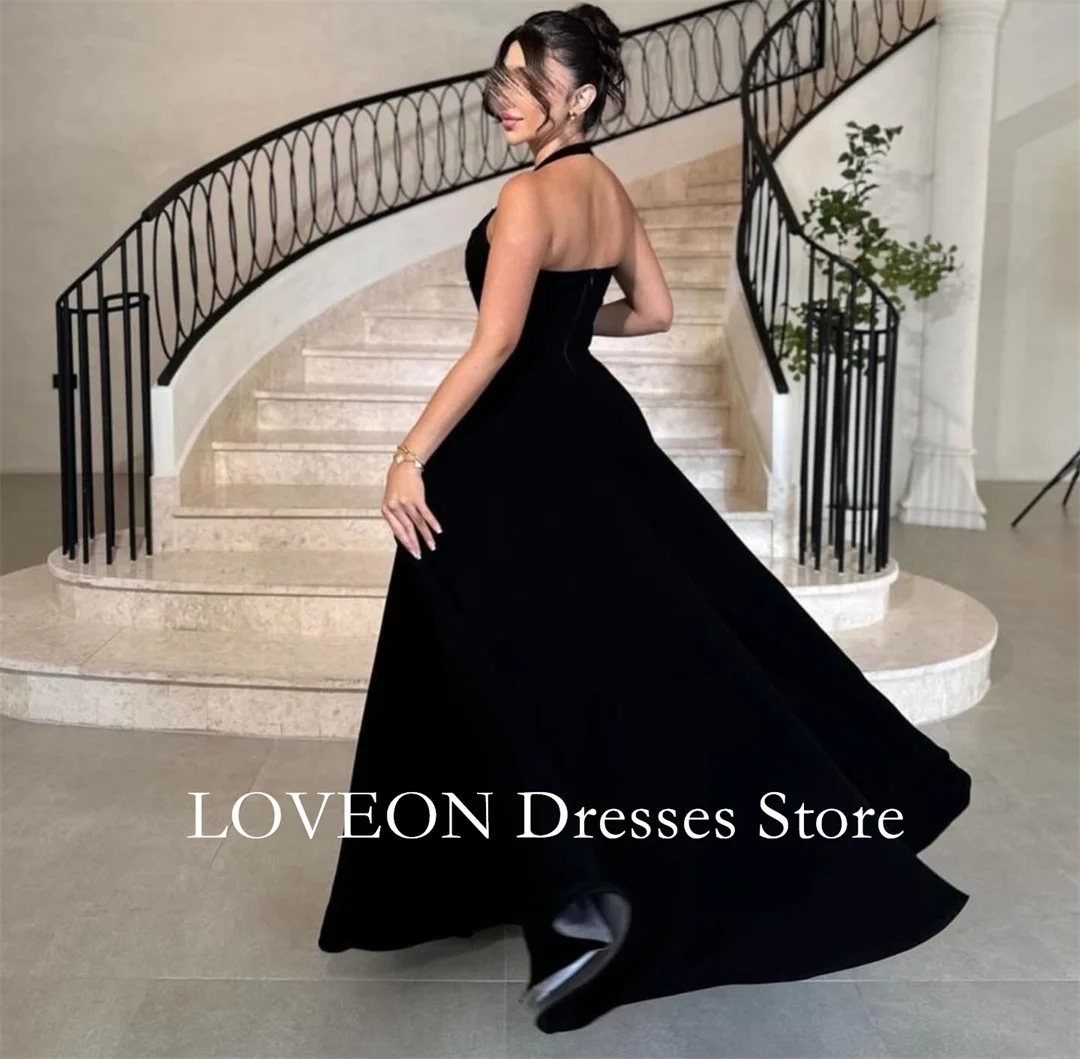 Halter Neck Backless Velvet Formal Evening Dresses Sleeveless Black  فساتين سهرة  Customized Elegant Prom Growns Party Women