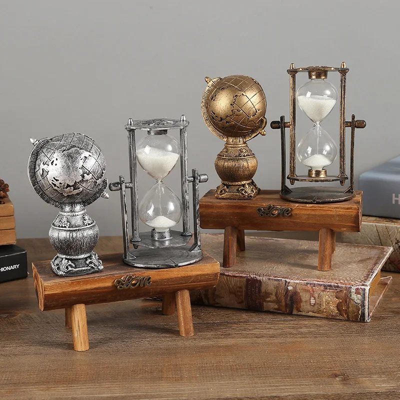 

European Time Hourglass Resin Ornaments Home Living Room Decoration Night Light Ornaments Earth Luminous Resin Crafts