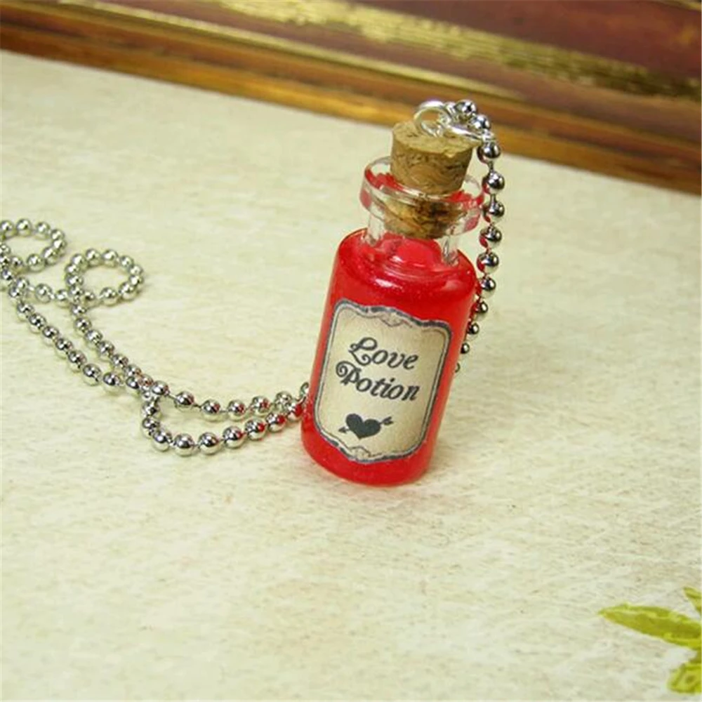 Love Potion Glass Bottle Necklace Charm Vial Pendant Valentine\'s Day Cupid Love