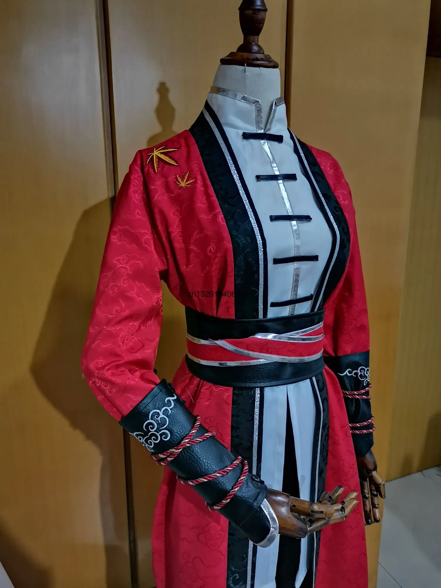 Tian Guan Ci Fu Cosplay Hua Cheng Heaven Official Cosplay Costume Han Fu Cosplay Kimono Props Red Outfits Halloween