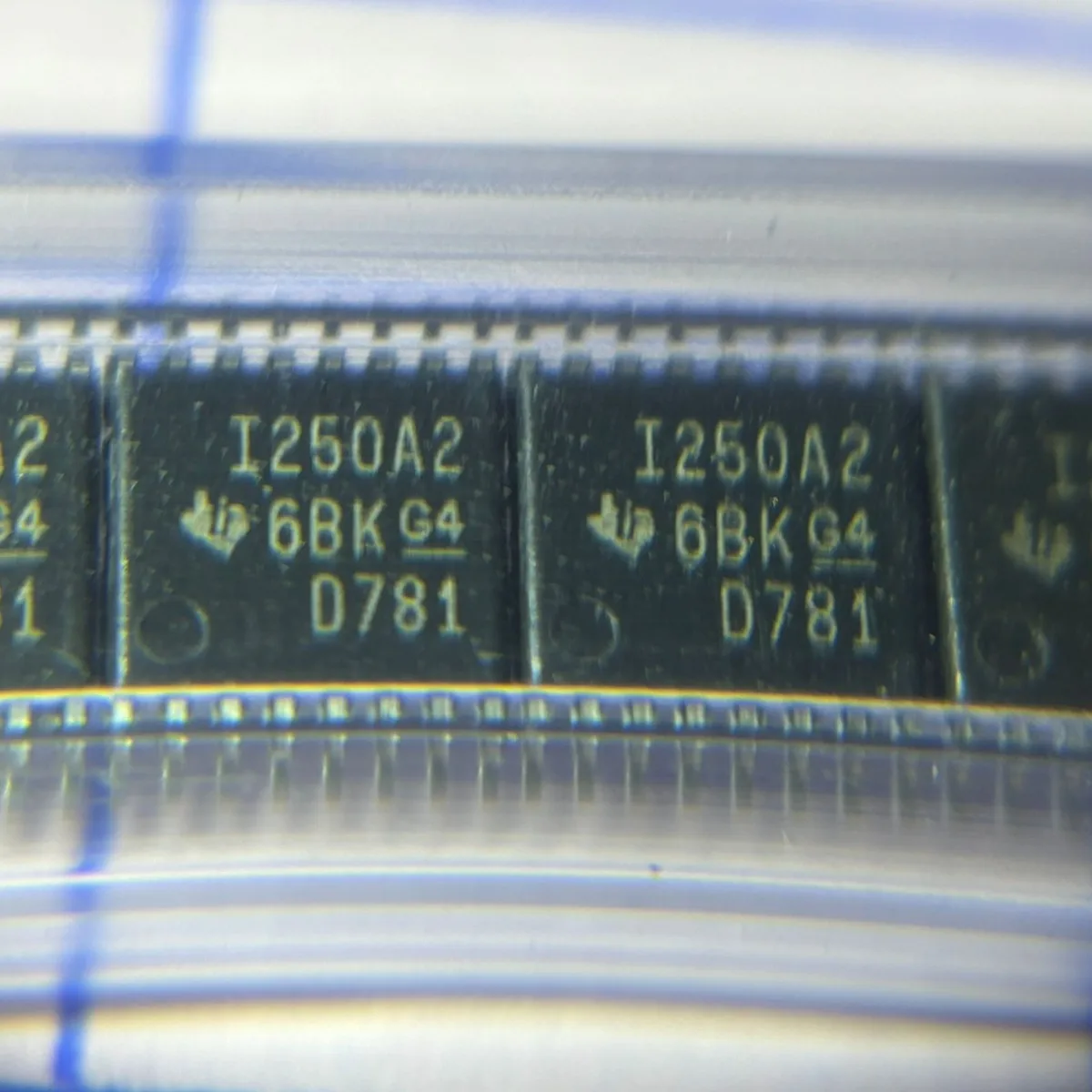

INA250A2PWR current sensing amplifier TSSOP-16 silk-screened I250A2 original genuine product IC chip integrated circuit