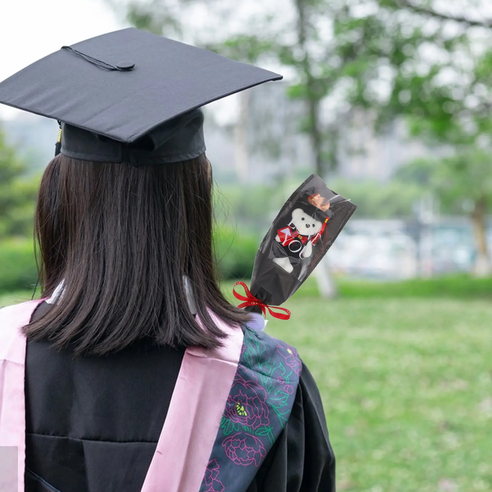 

Graduation Bear Bouquet Adorable Chic Bear Ornament Graduation Photo Props Unique Present for Graduates Party Favors Decoration