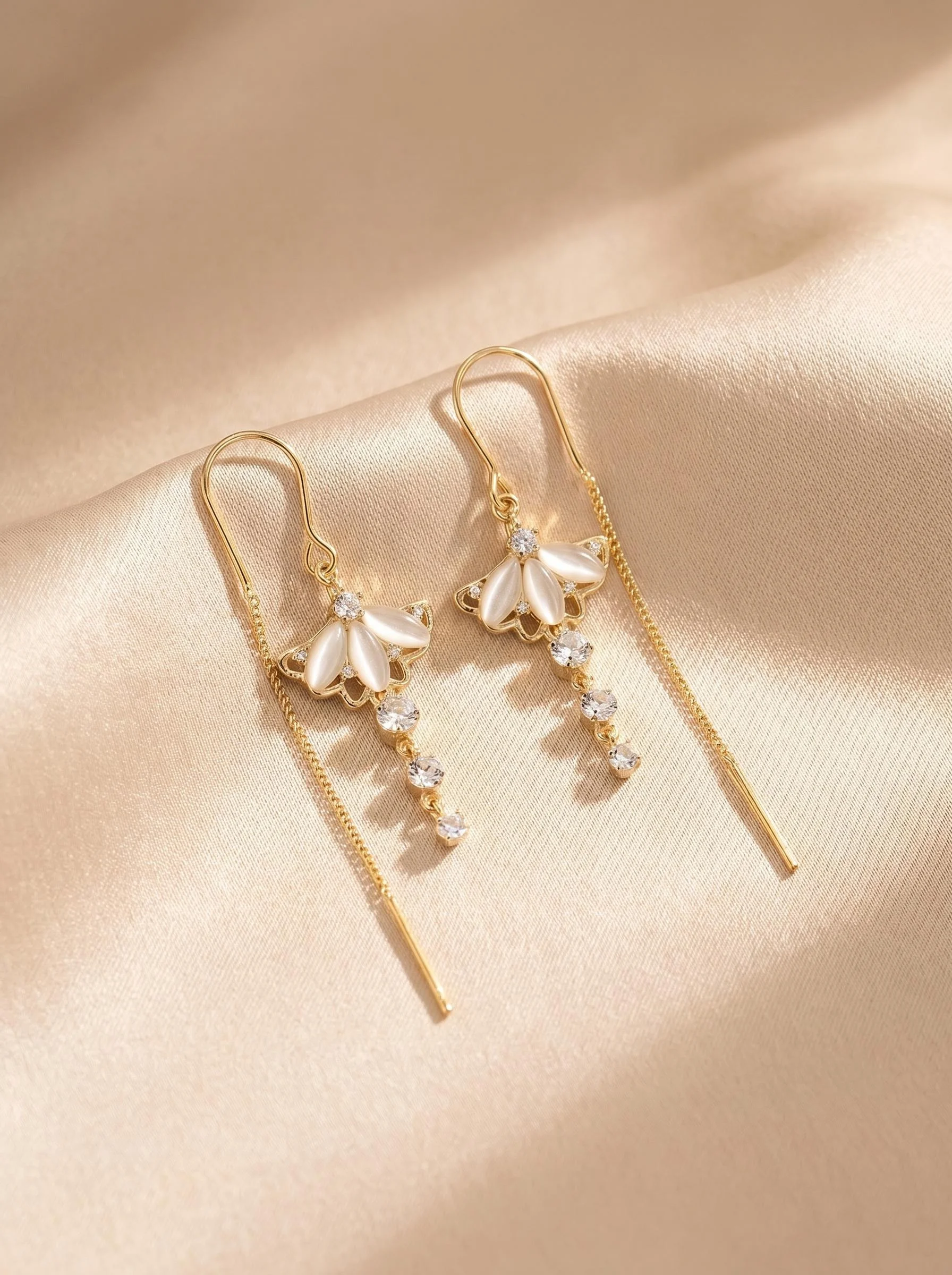 brincos-elegantes-longos-de-folha-de-bordo-prateada-com-pedras-design-feminino-moderno-brincos-de-borla-com-diamantes-embutidos-joias-da-moda